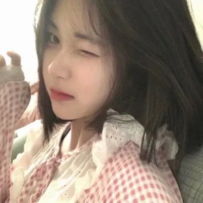 女孩坏坏
